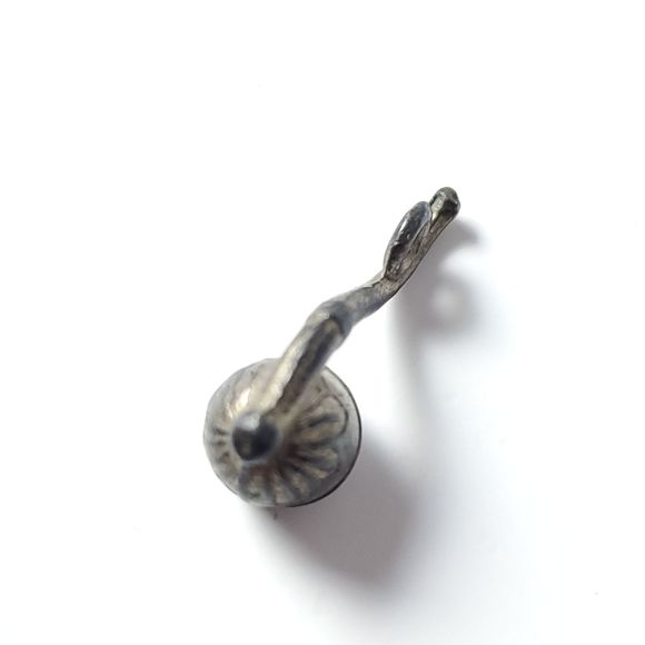 Vintage | Pipe Cracker Jack Charm - Picture 2 of 3